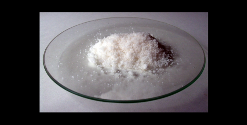 Barium nitrate